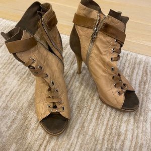 brown/beige peep toe ankle boots size 7